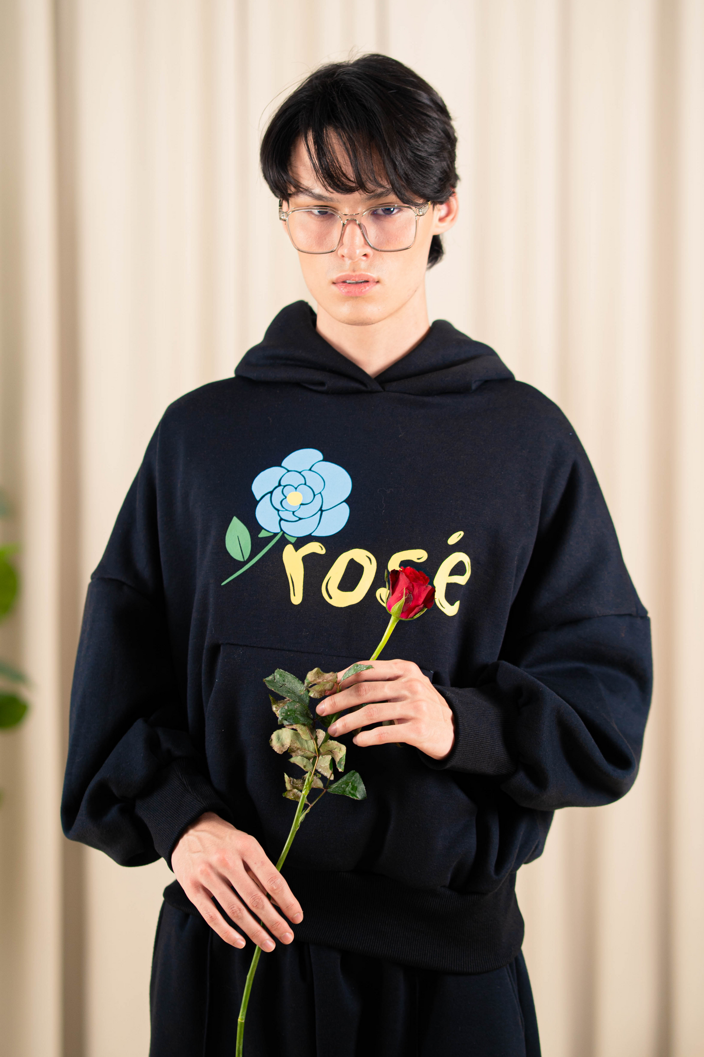 ROSÉ Hoodie - Black